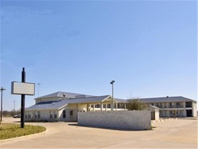 Summit Inn Hempstead Екстериор снимка