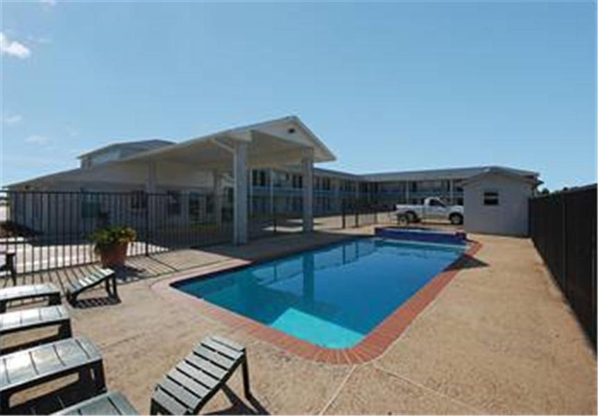 Summit Inn Hempstead Екстериор снимка